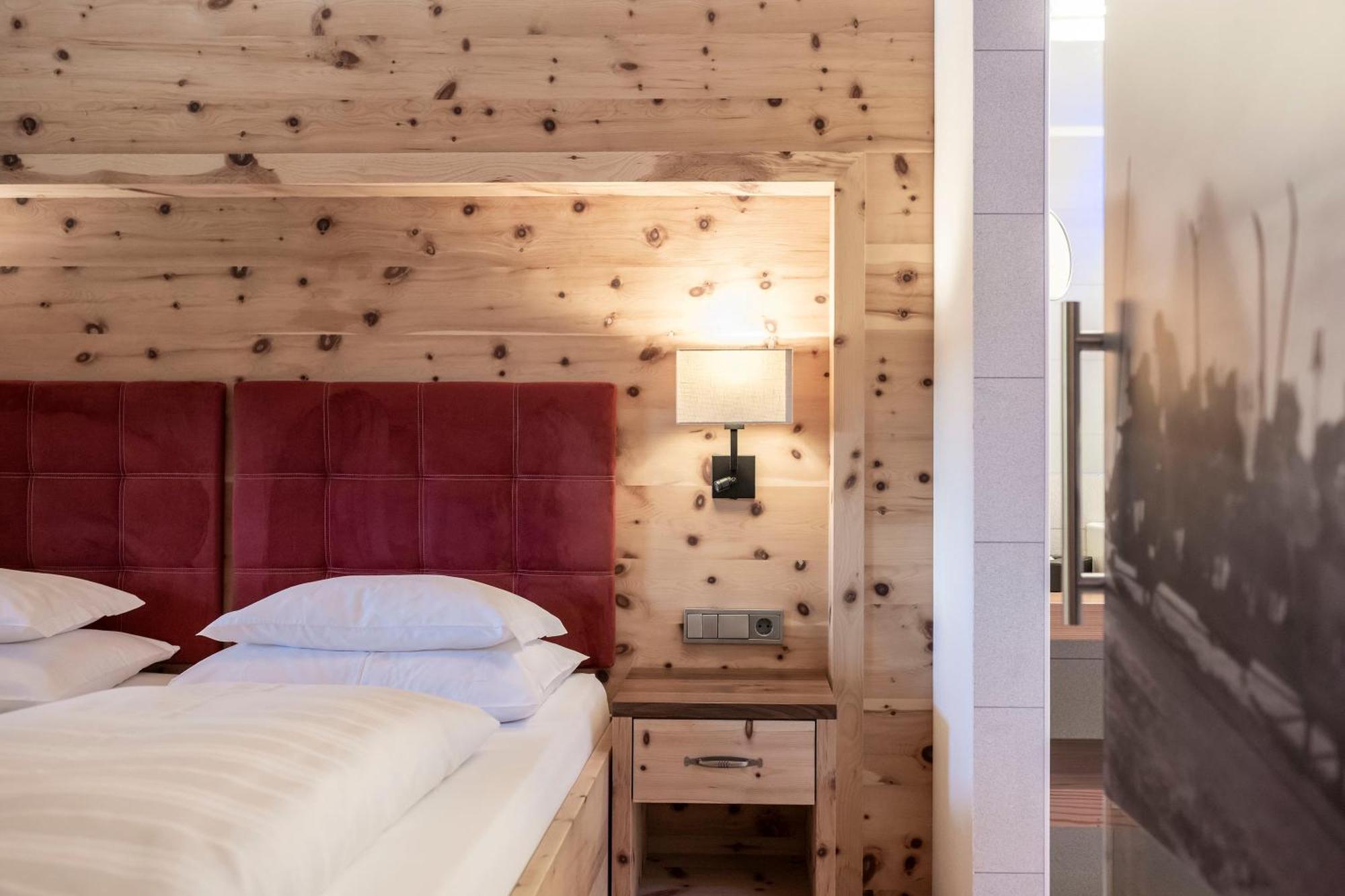 Dolmites Nature Hotel Vigilerhof سويسي المظهر الخارجي الصورة