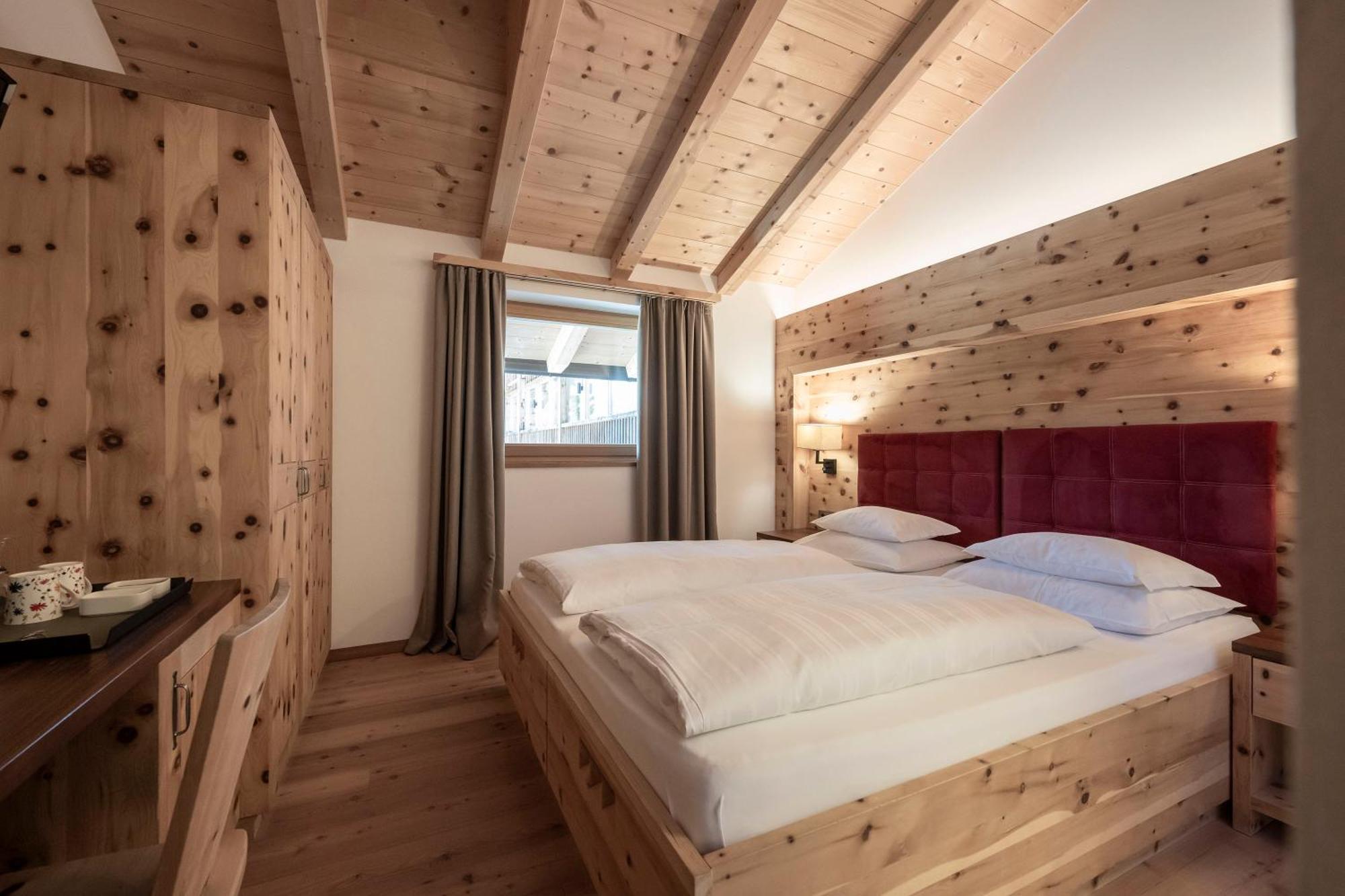 Dolmites Nature Hotel Vigilerhof سويسي المظهر الخارجي الصورة