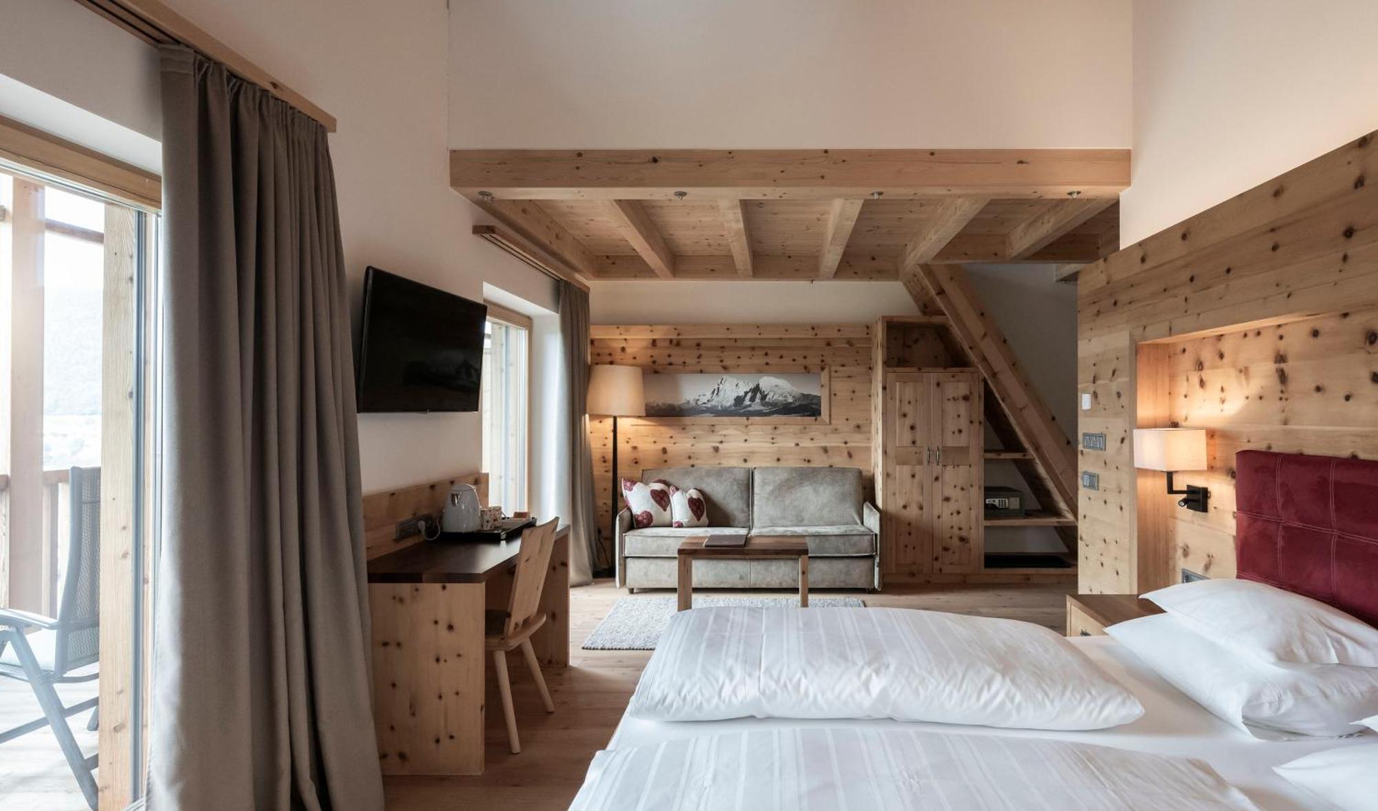 Dolmites Nature Hotel Vigilerhof سويسي المظهر الخارجي الصورة