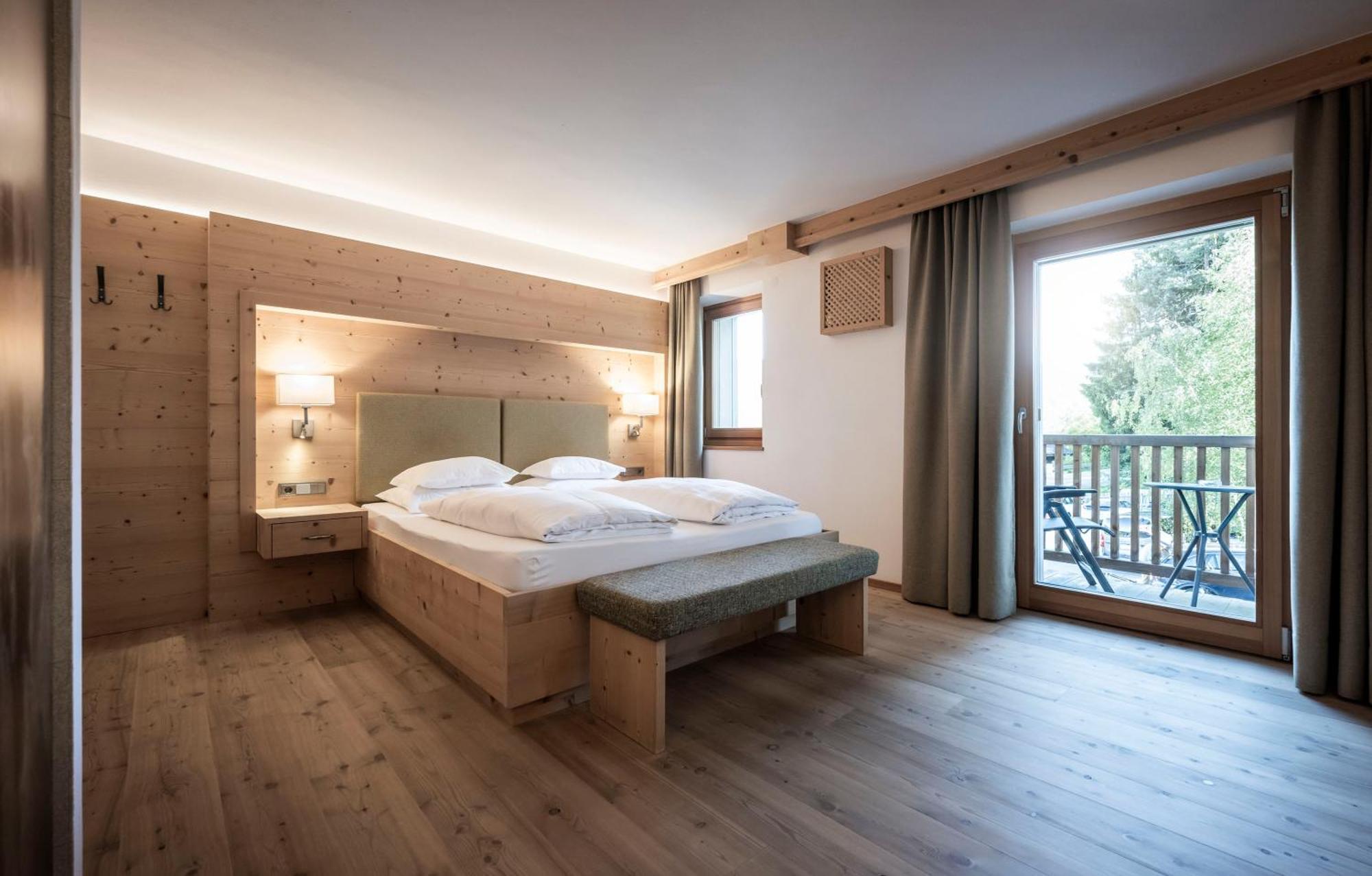 Dolmites Nature Hotel Vigilerhof سويسي المظهر الخارجي الصورة