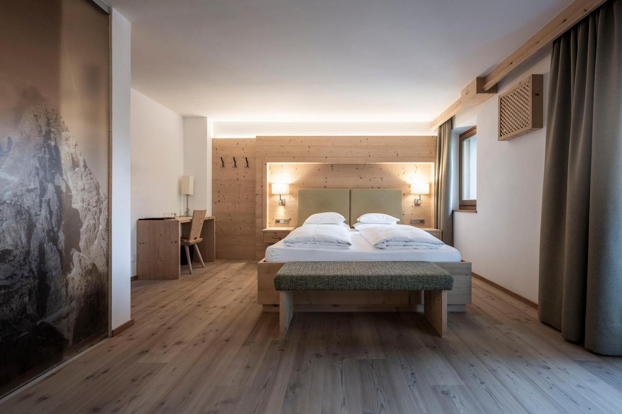 Dolmites Nature Hotel Vigilerhof سويسي المظهر الخارجي الصورة
