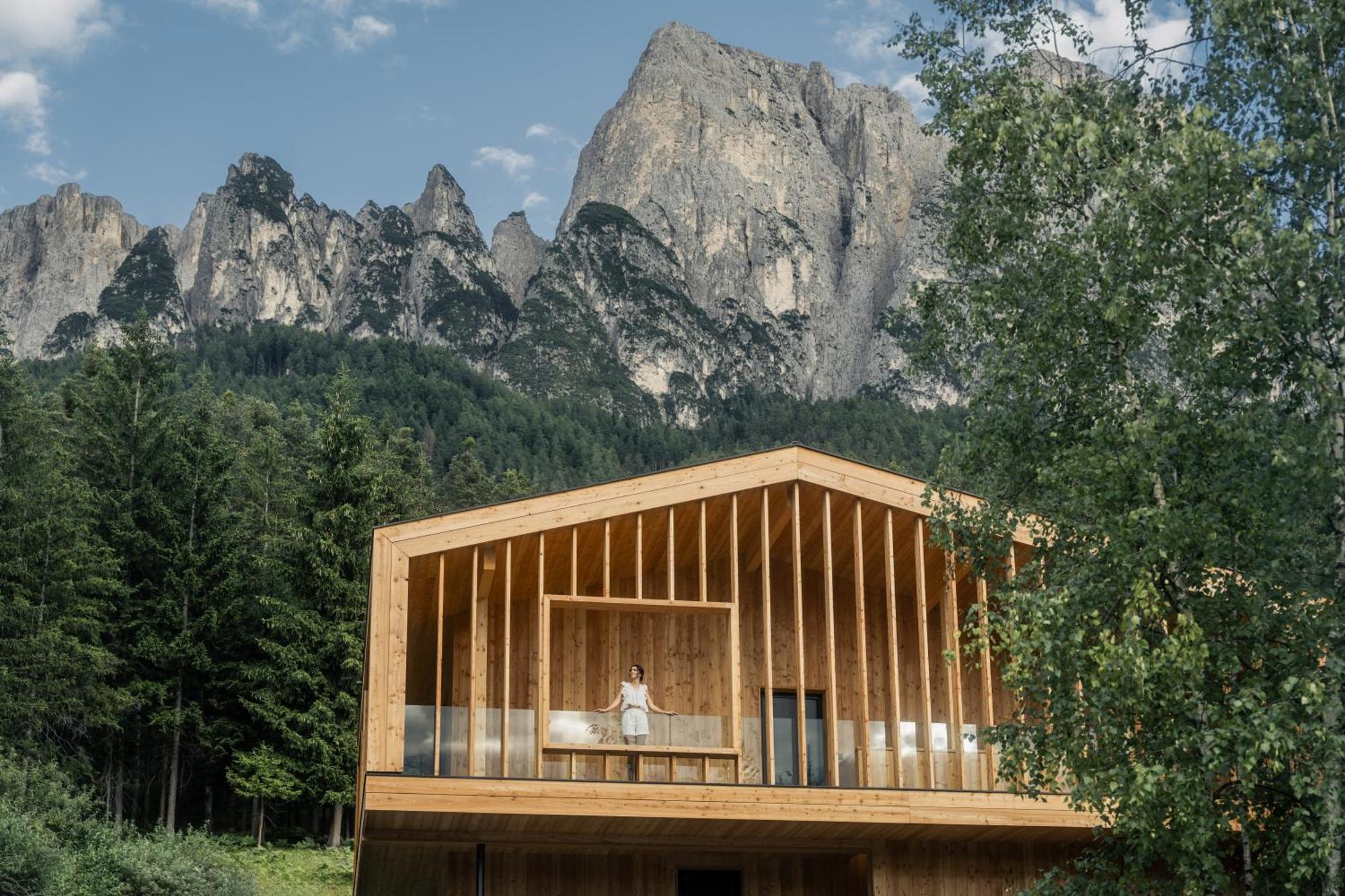 Dolmites Nature Hotel Vigilerhof سويسي المظهر الخارجي الصورة
