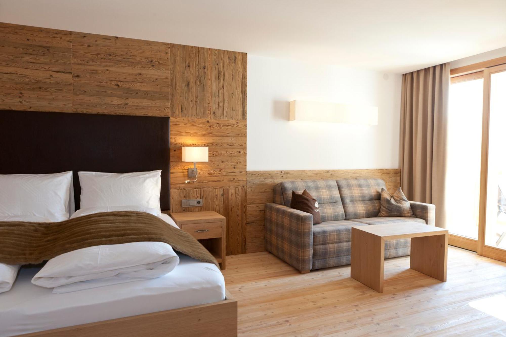 Dolmites Nature Hotel Vigilerhof سويسي المظهر الخارجي الصورة